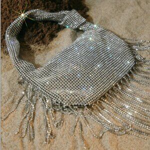 L ARTISTE SILVER RHINSTONE CRYSTAL FRINGED KNOTTED HANDLE HAND BAG